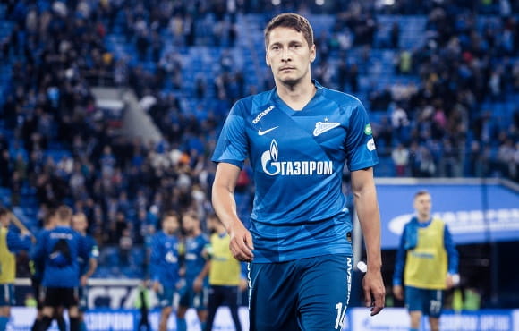 Kuzyaev continuará sua carreira no Zenit!